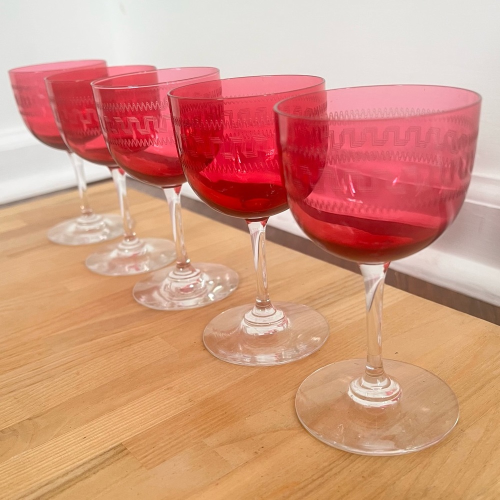 Vintage glassware, Brilliant Period Cut Glass, Cranberry glass set of 5